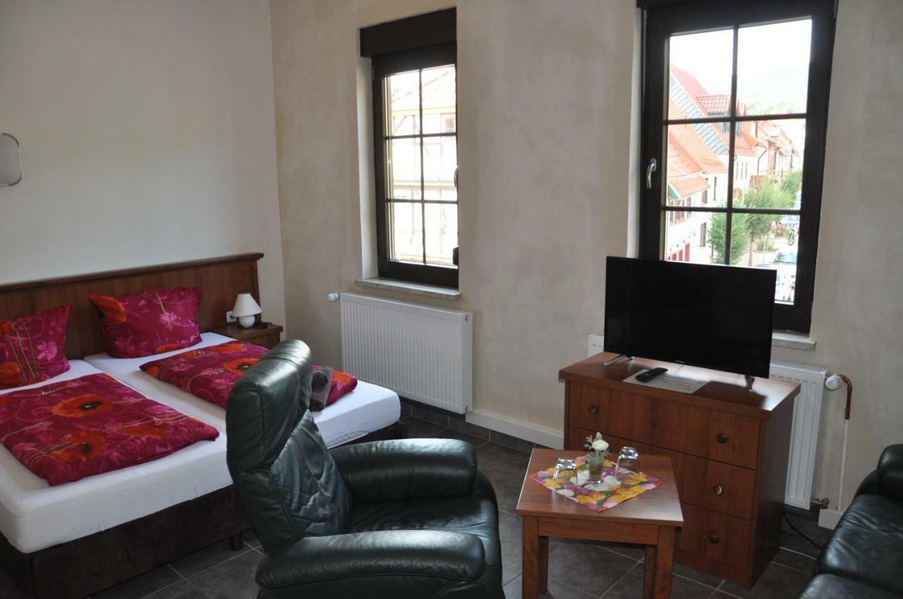 Hotel Ratskeller Neustadt Extérieur photo
