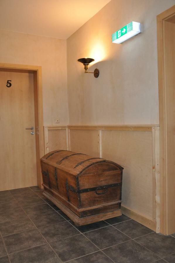 Hotel Ratskeller Neustadt Extérieur photo